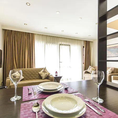 アパートホテル Aytur Suites Harbiye 2*